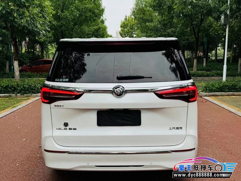 21年别克GL8轿车抵押车出售