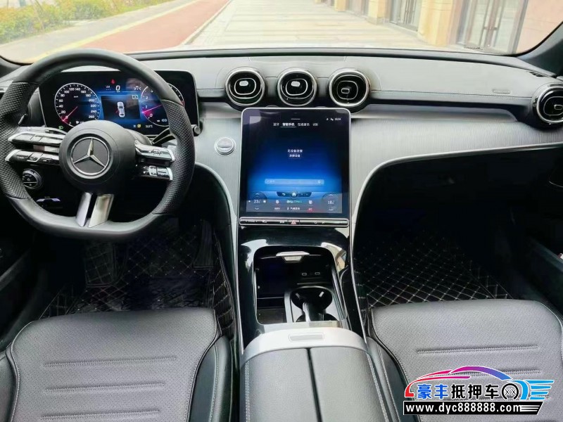 22年奔驰C轿车抵押车出售