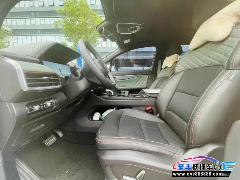 23年吉利豪越轿车抵押车出售