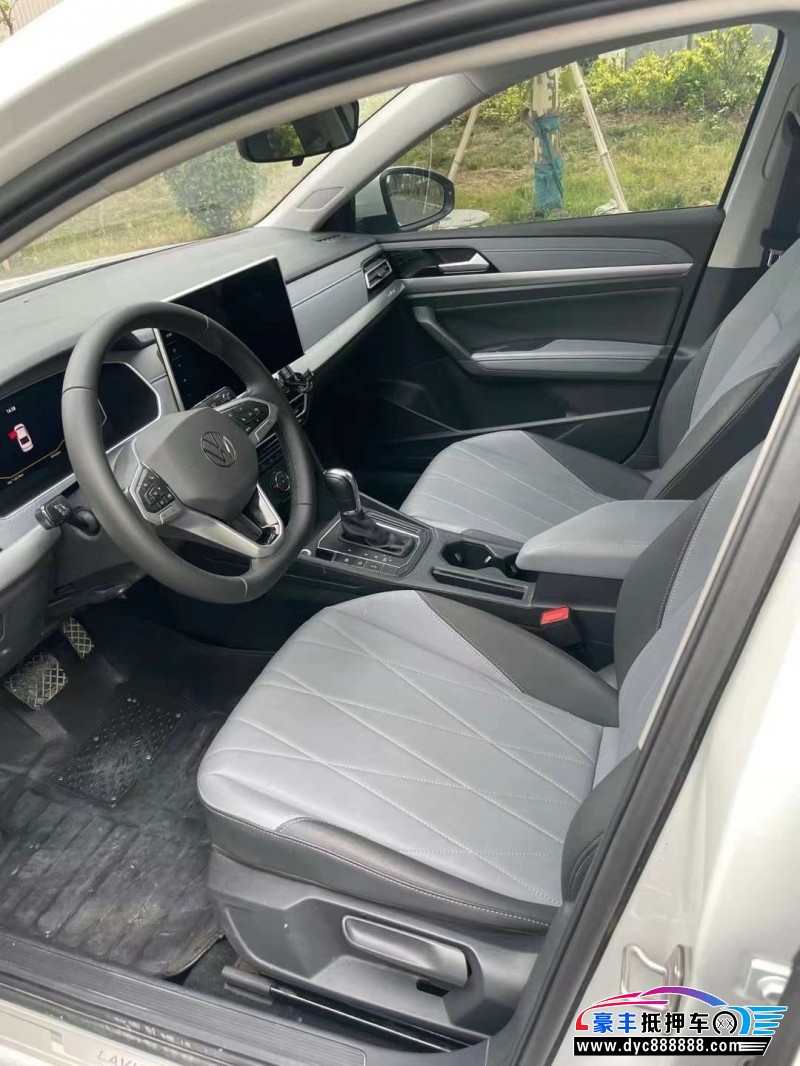 22年大众朗逸轿车抵押车出售