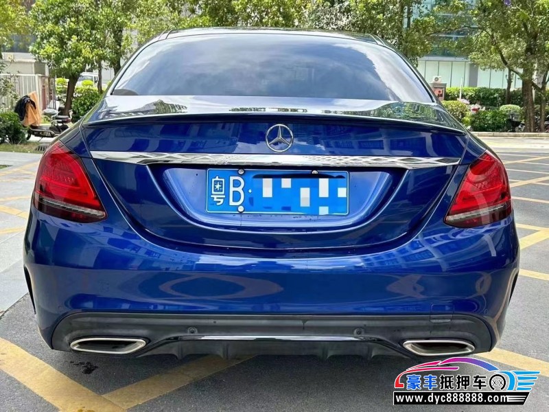 21年奔驰C轿车抵押车出售