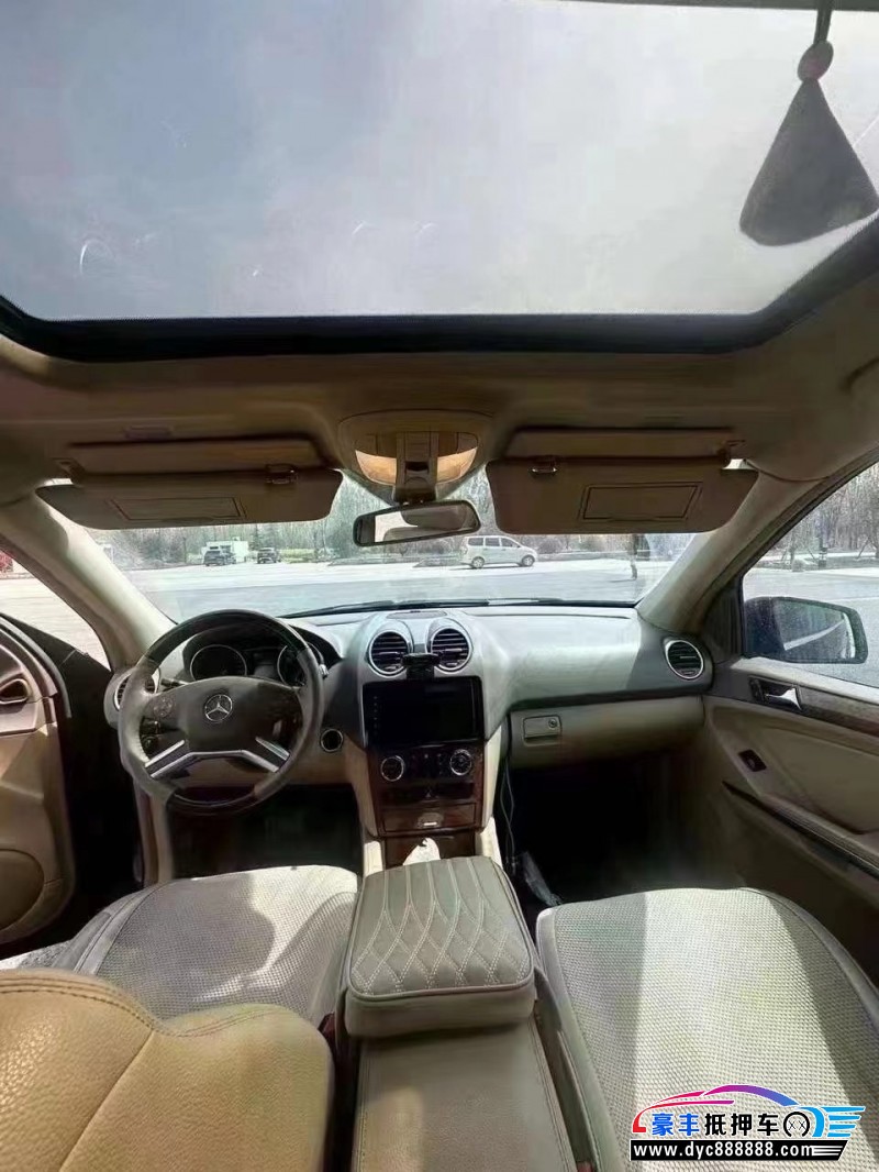 10年奔驰ML轿车抵押车出售