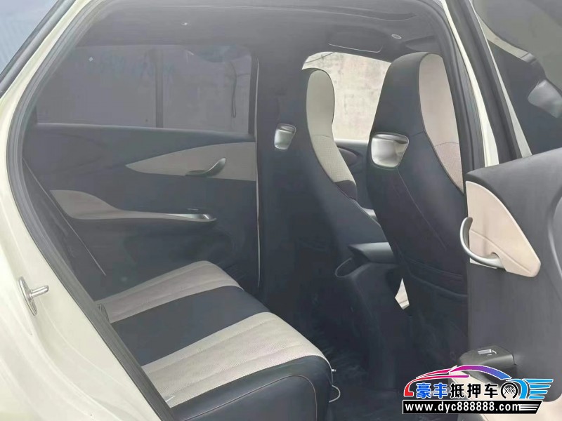 24年比亚迪海豚轿车抵押车出售