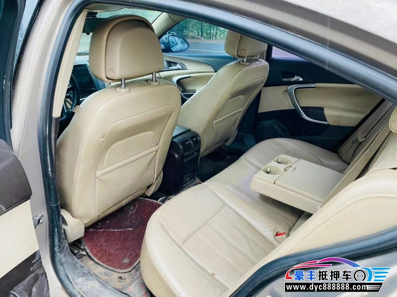 11年别克君威轿车抵押车出售