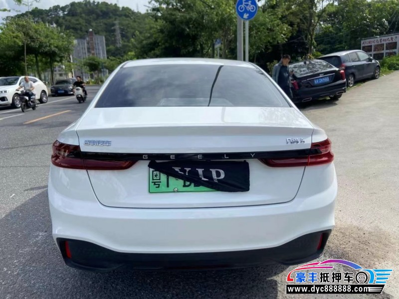 24年吉利几何轿车抵押车出售