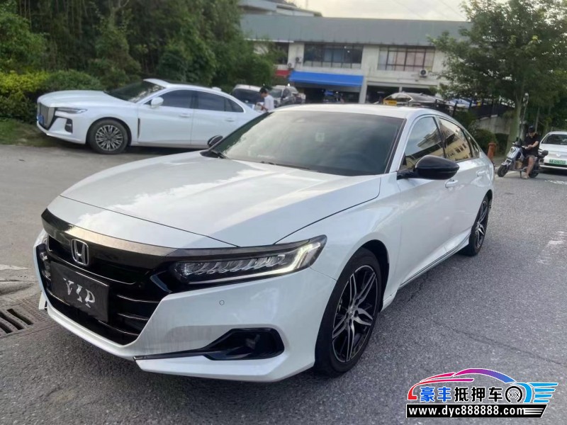 22年本田雅阁轿车抵押车出售