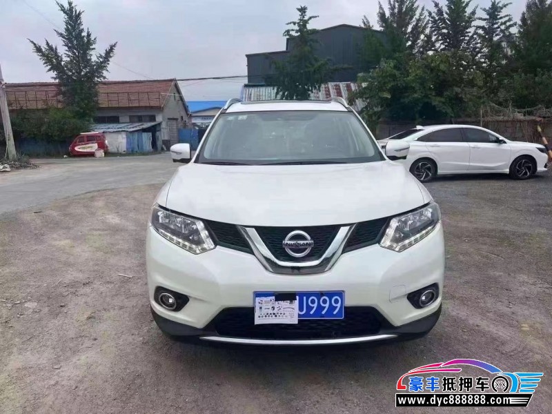 15年日产奇骏SUV抵押车出售