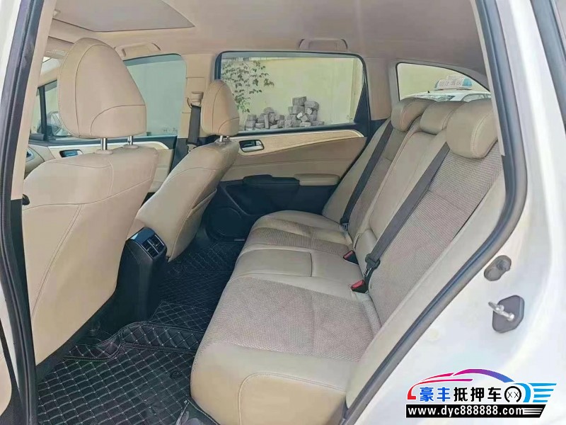 16年本田雅阁轿车抵押车出售