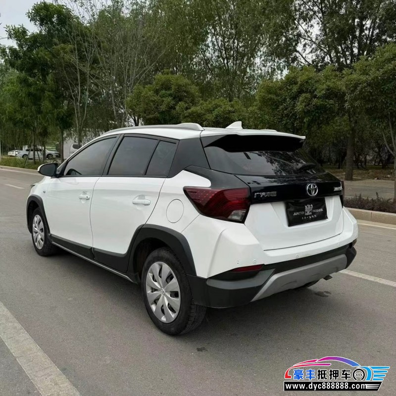 22年丰田YARiS L 致炫轿车抵押车出售