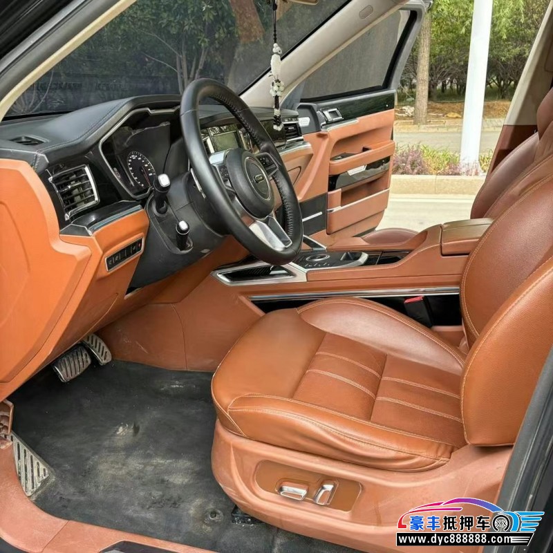 18年众泰T700轿车抵押车出售