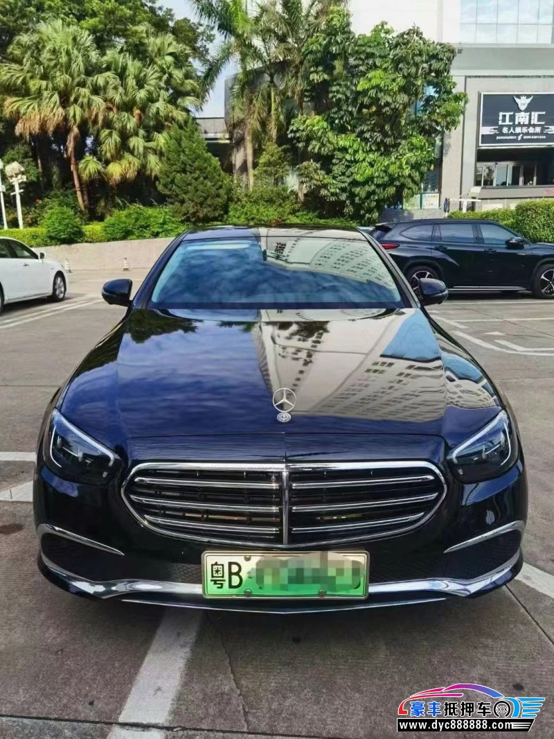 22年奔驰E轿车抵押车出售