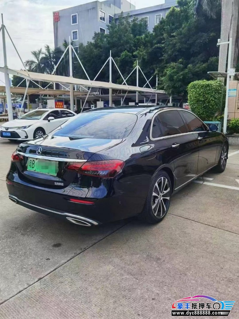 22年奔驰E轿车抵押车出售