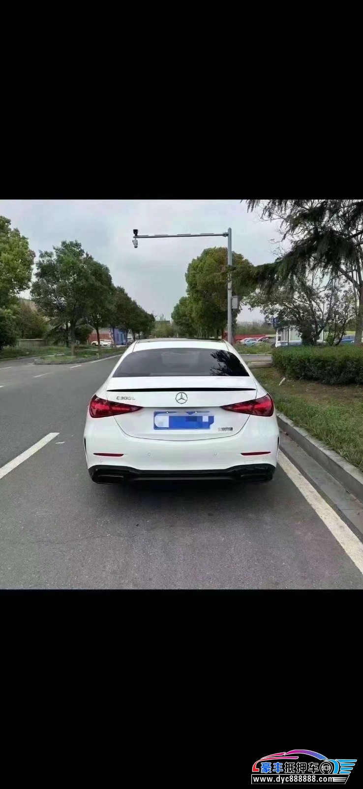 23年奔驰C轿车抵押车出售