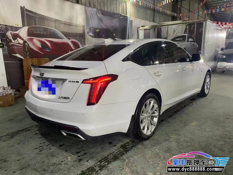 22年凯迪拉克CT5轿车抵押车出售