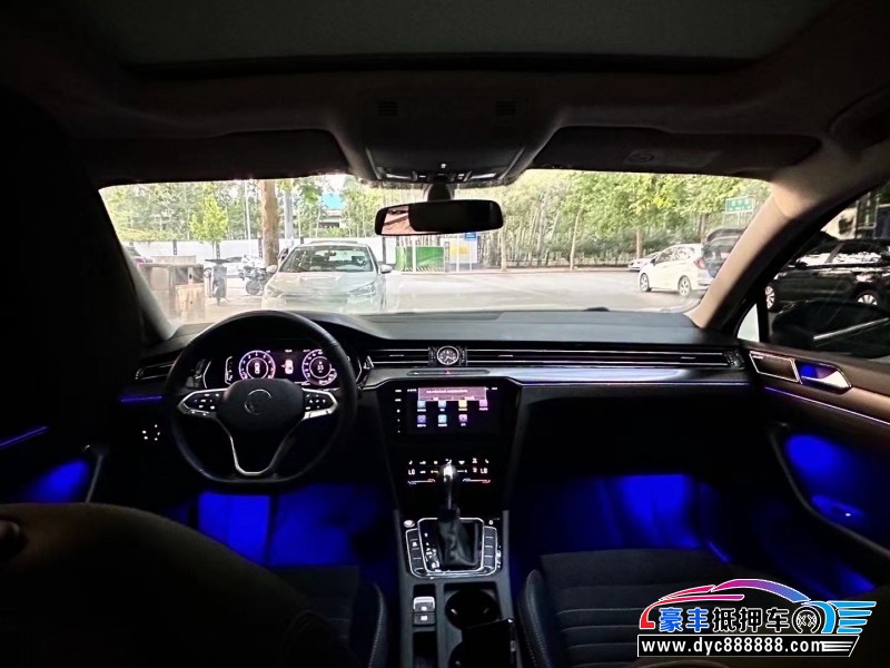 21年大众迈腾轿车抵押车出售