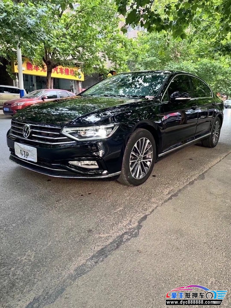 21年大众迈腾轿车抵押车出售