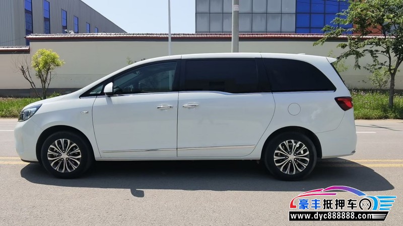 20年别克GL8轿车抵押车出售