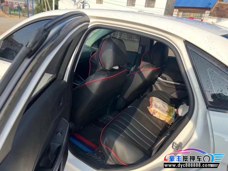 19年福特福睿斯轿车抵押车出售