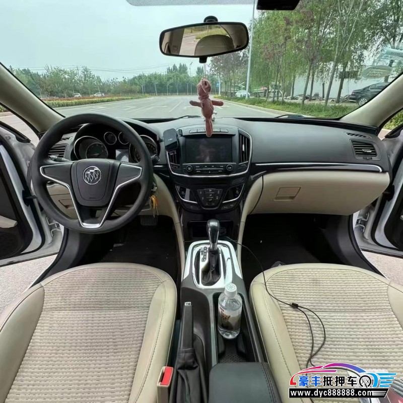 17年别克君威轿车抵押车出售