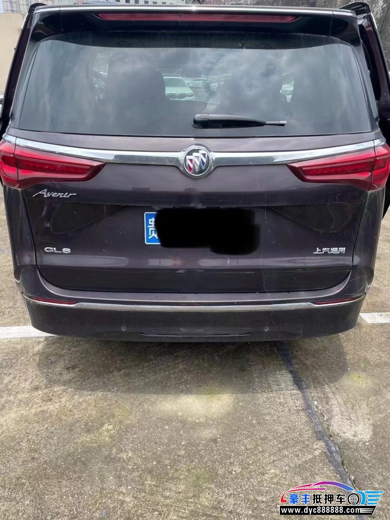 20年别克GL8轿车抵押车出售