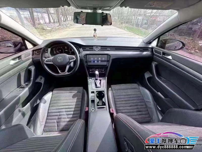 21年大众迈腾轿车抵押车出售