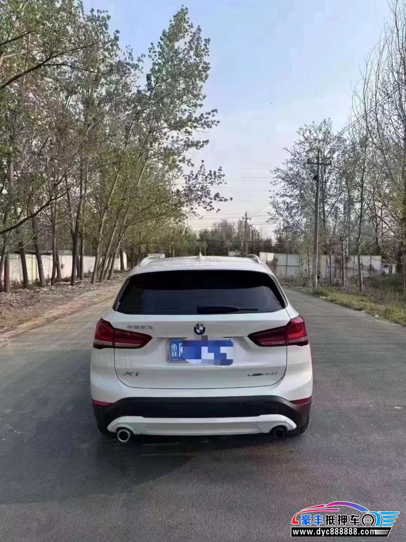21年宝马X1轿车抵押车出售