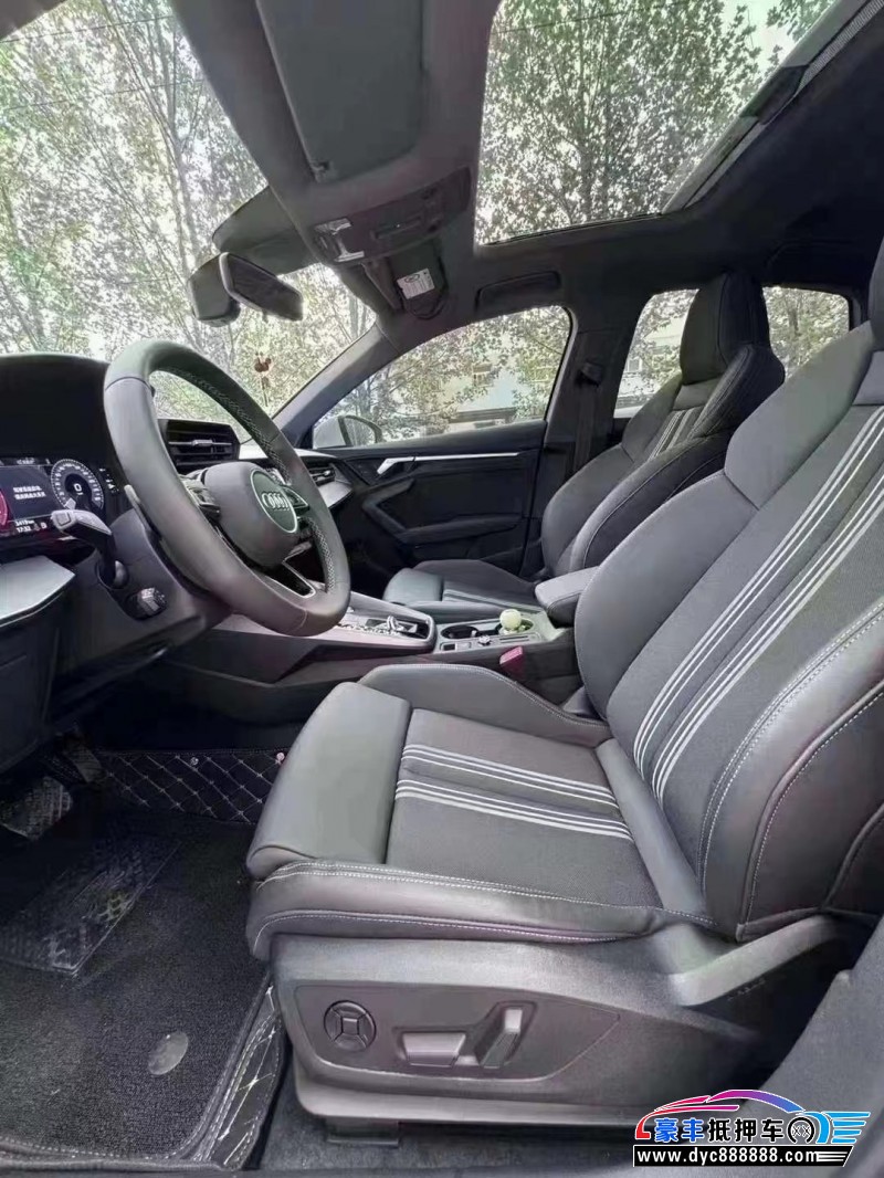 23年奥迪A3轿车抵押车出售