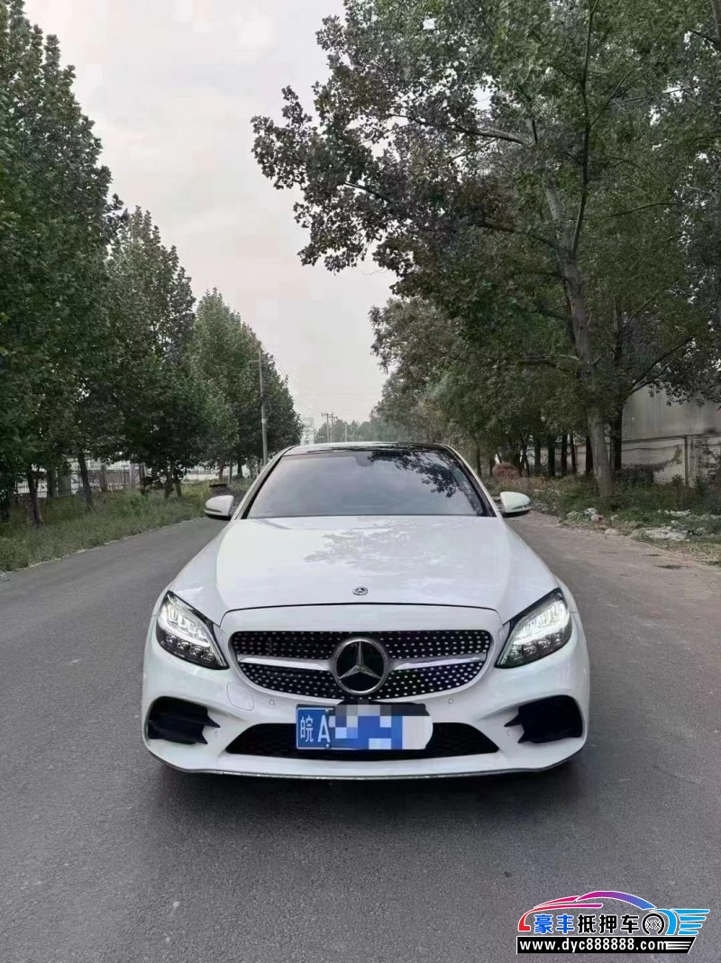 20年奔驰C轿车抵押车出售