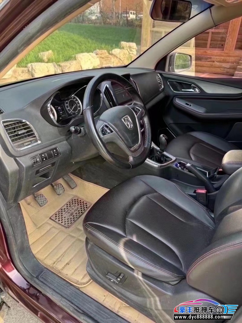 17年宝骏560轿车抵押车出售