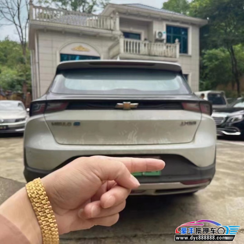 24年雪佛兰畅巡轿车抵押车出售