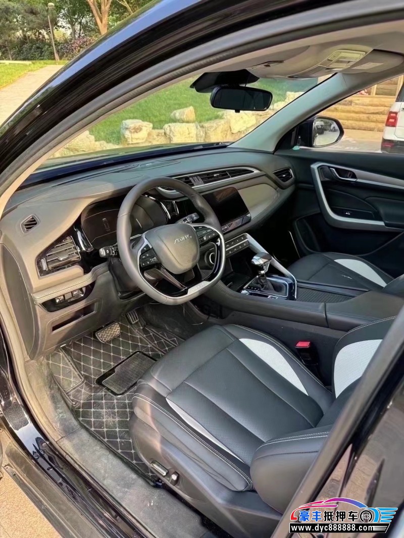 21年东风风神AX7轿车抵押车出售