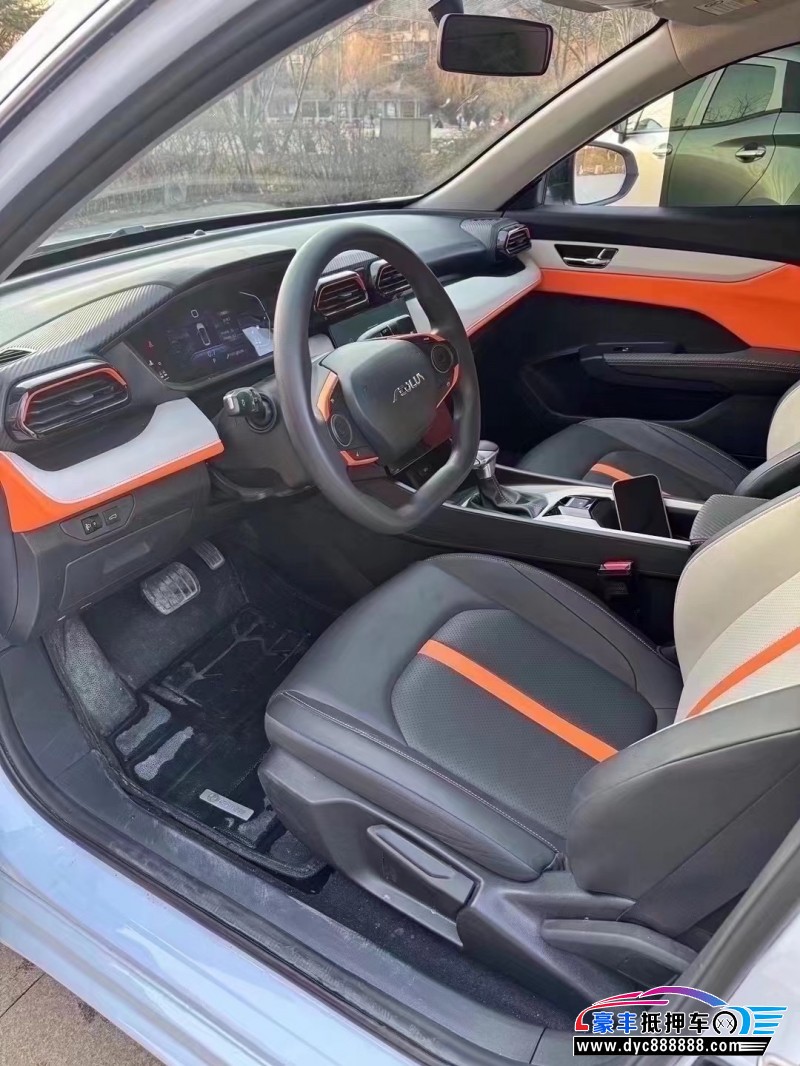 23年东风风神奕炫轿车抵押车出售