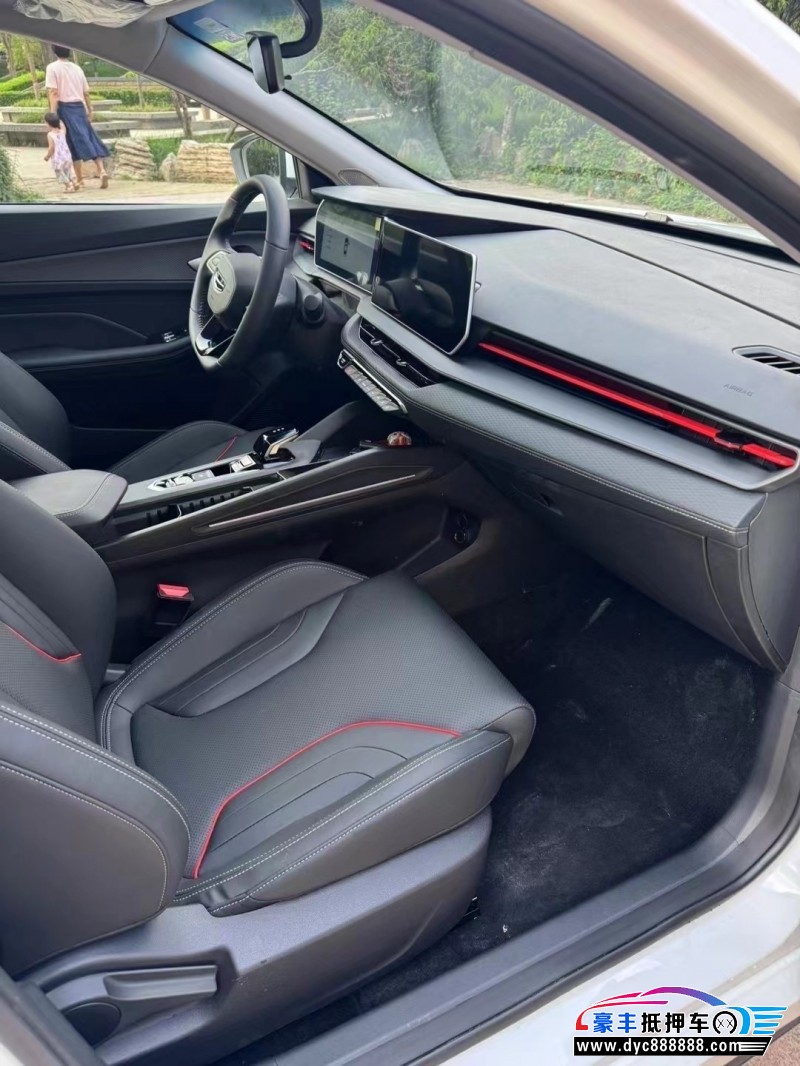 23年吉利缤瑞轿车抵押车出售