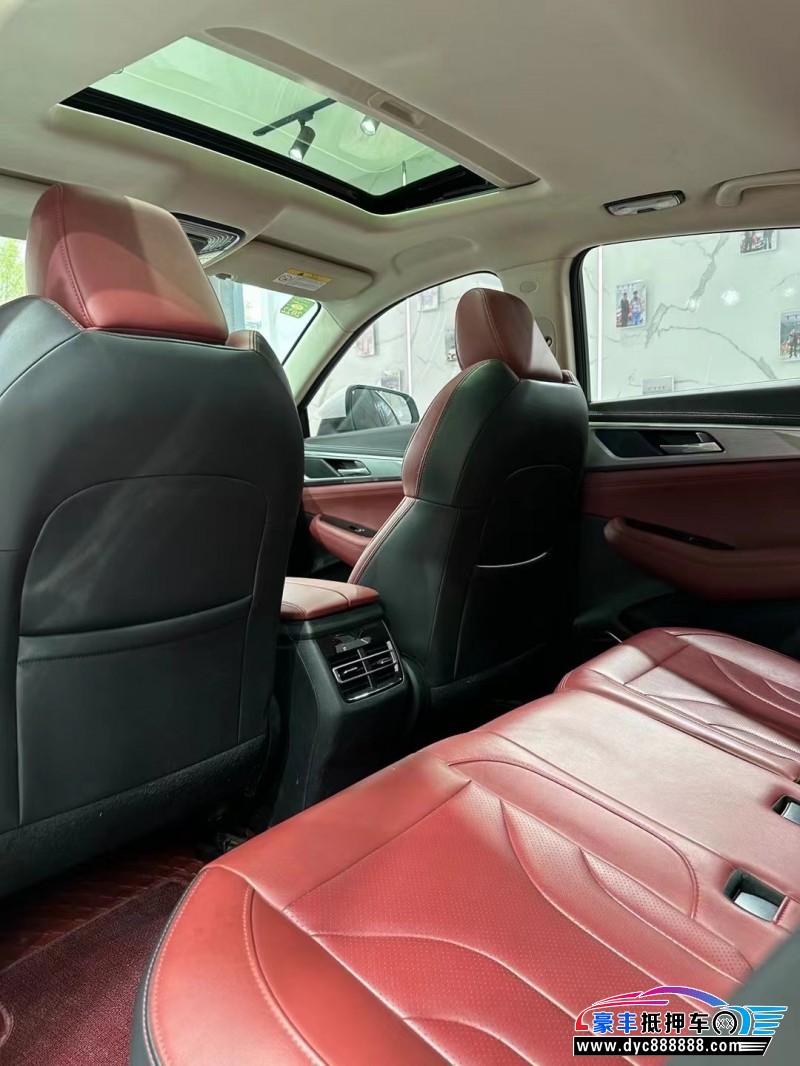 20年长安长安cs85轿车抵押车出售