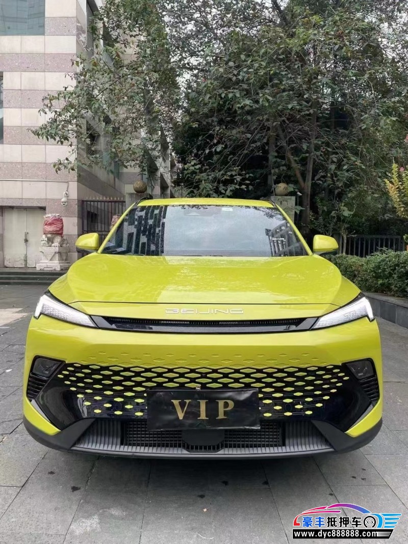 23年北汽制造魔方轿车抵押车出售