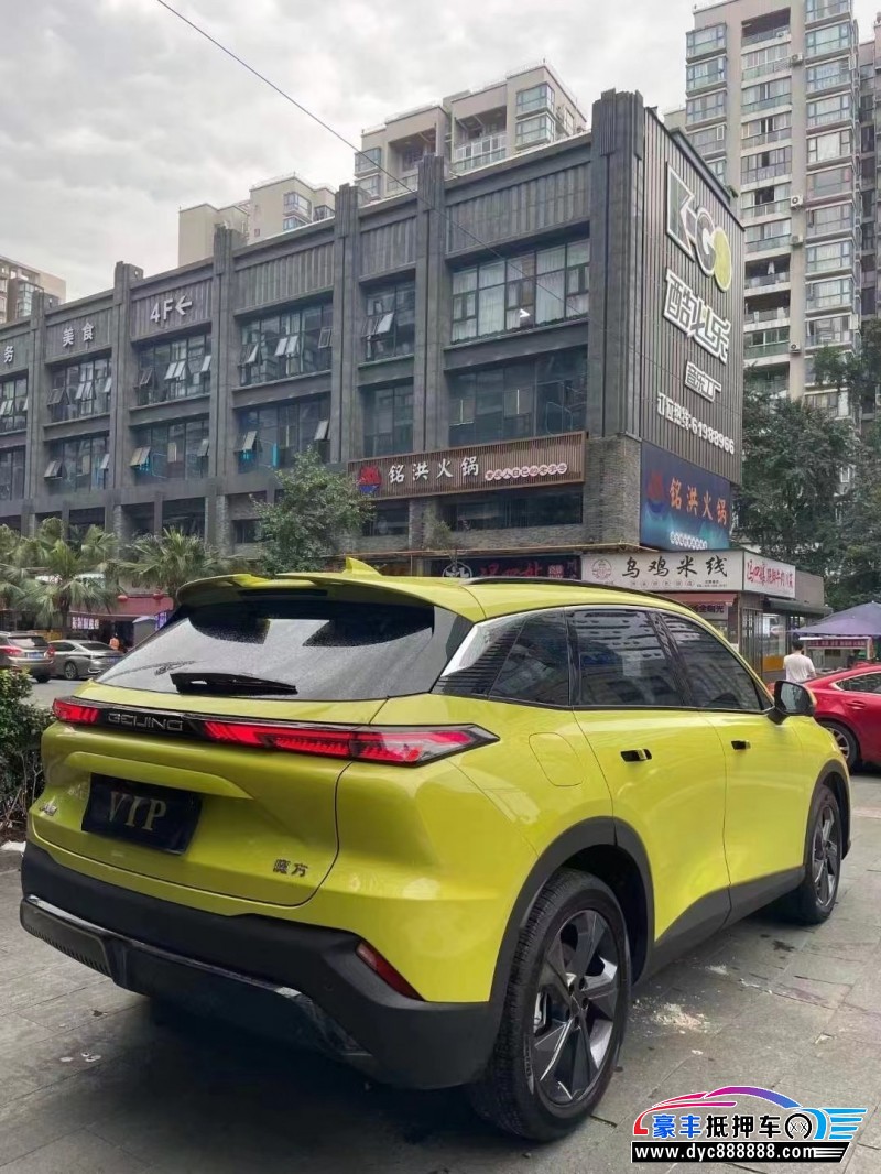 23年北汽制造魔方轿车抵押车出售