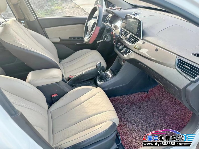 17年宝骏510轿车抵押车出售