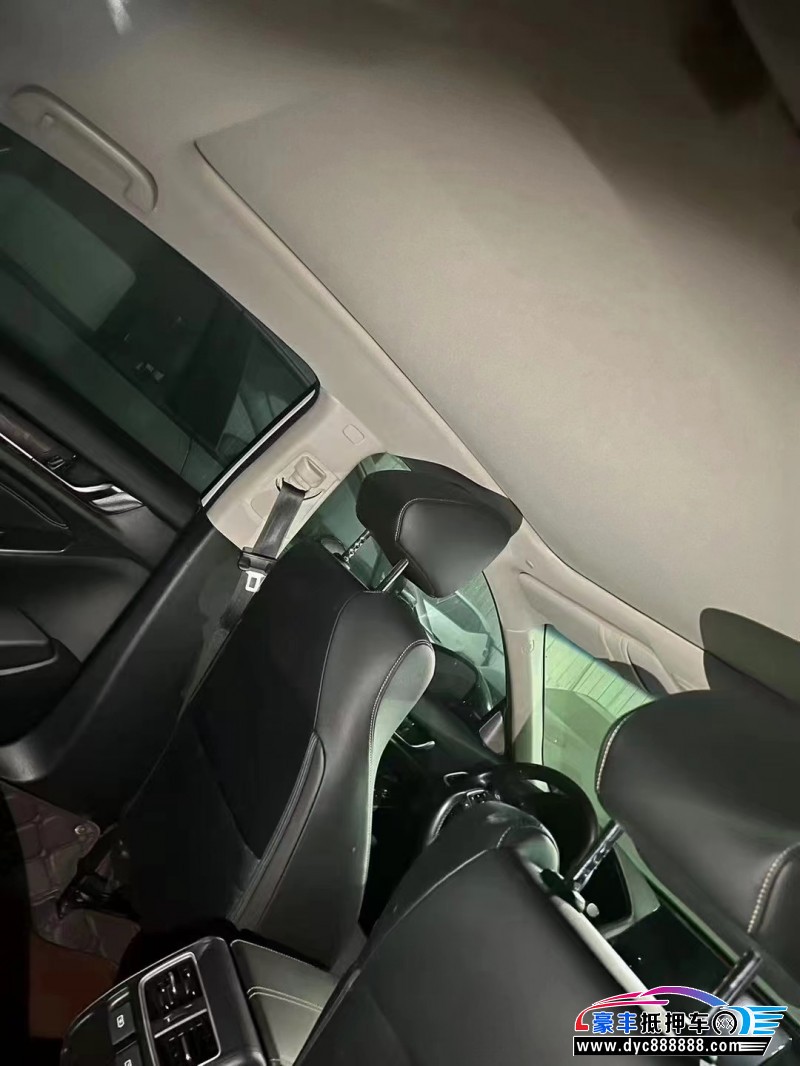 22年本田雅阁轿车抵押车出售