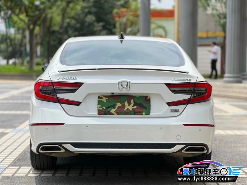 22年本田雅阁轿车抵押车出售