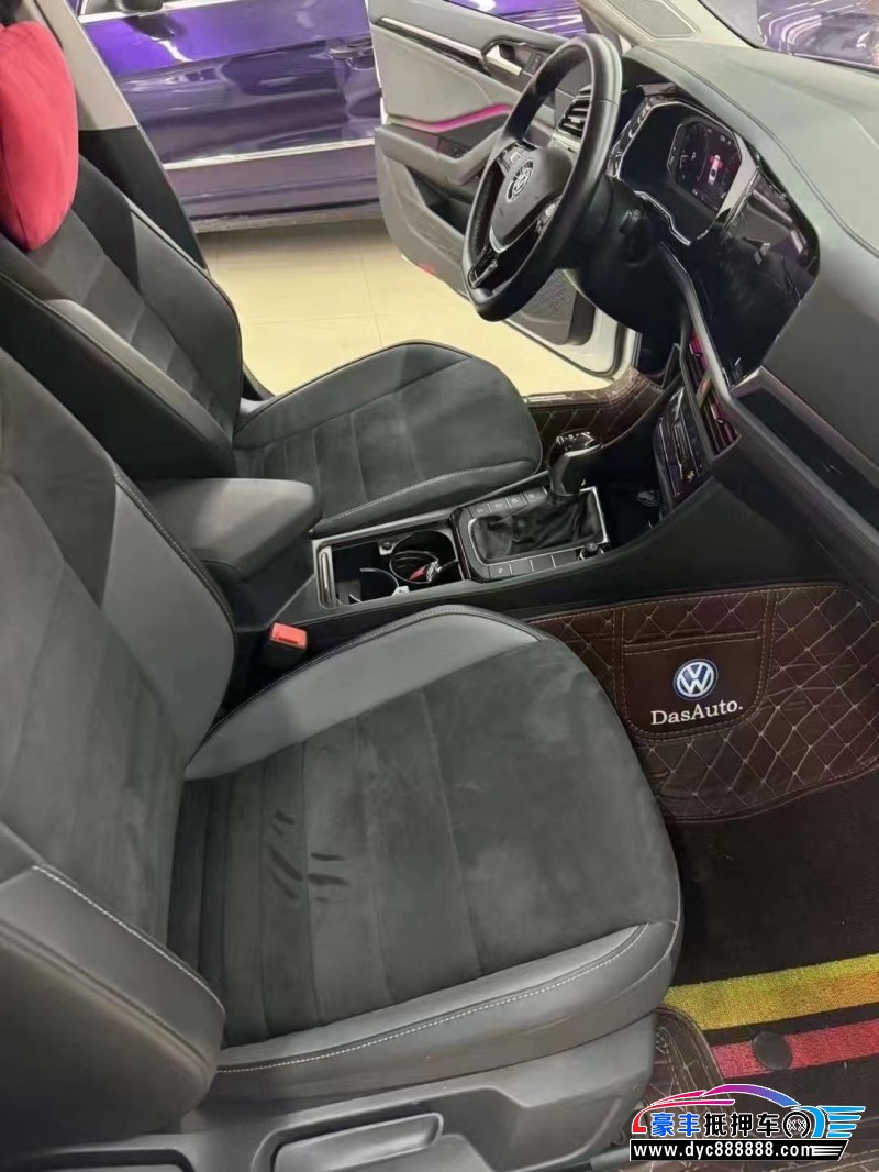 21年大众速腾轿车抵押车出售