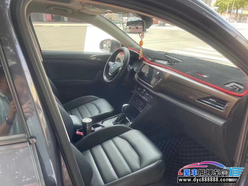 21年大众途岳轿车抵押车出售