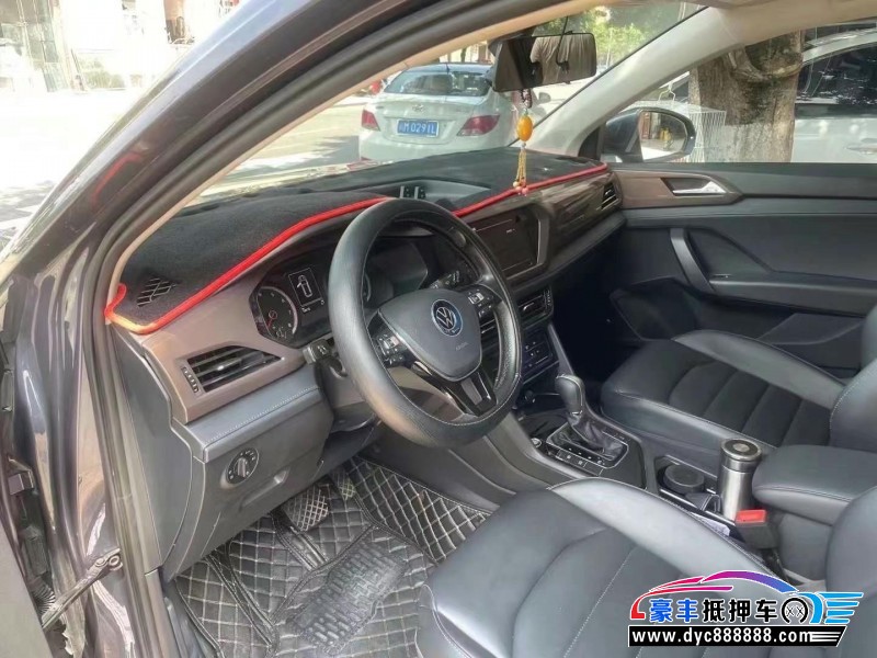 21年大众途岳轿车抵押车出售