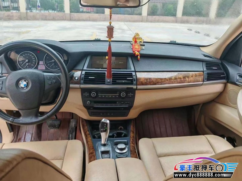 10年宝马X5SUV抵押车出售