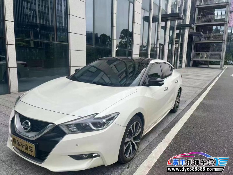 18年日产西玛轿车抵押车出售