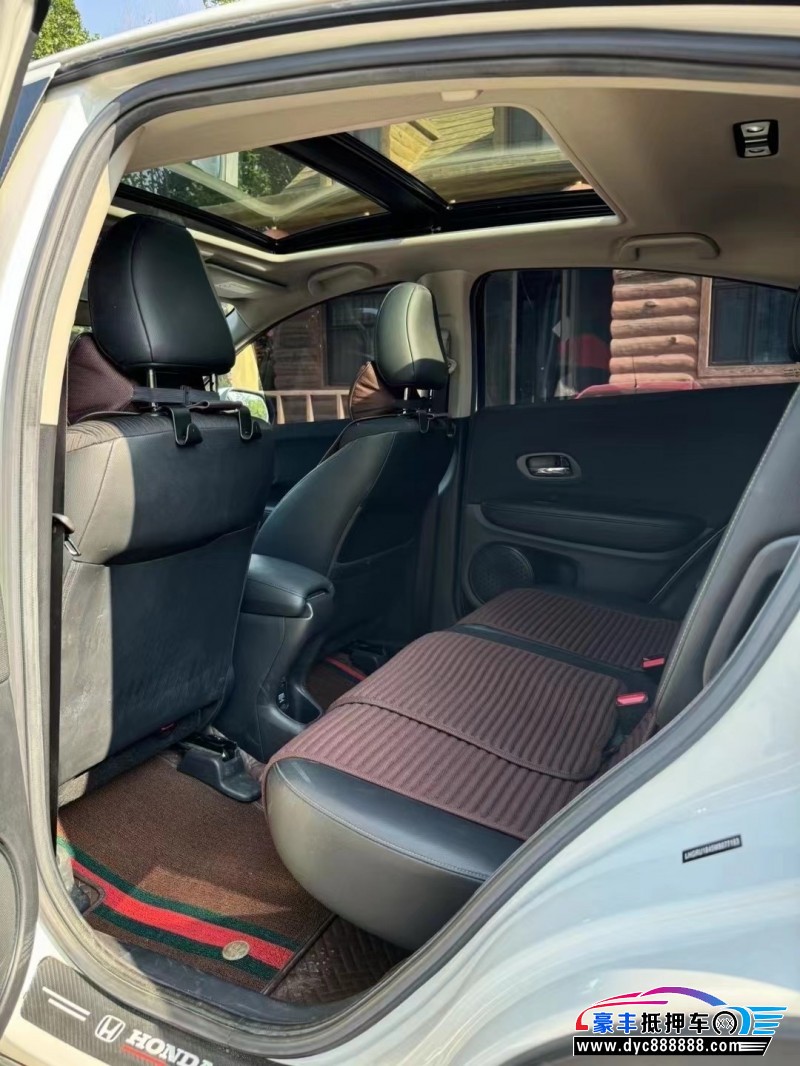 21年本田缤智轿车抵押车出售