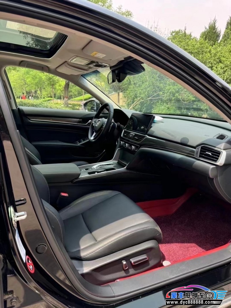 22年本田雅阁轿车抵押车出售