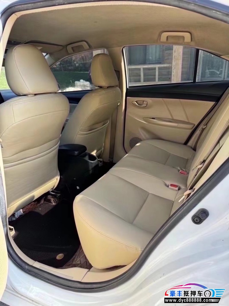 19年丰田YARiS L 致享轿车抵押车出售