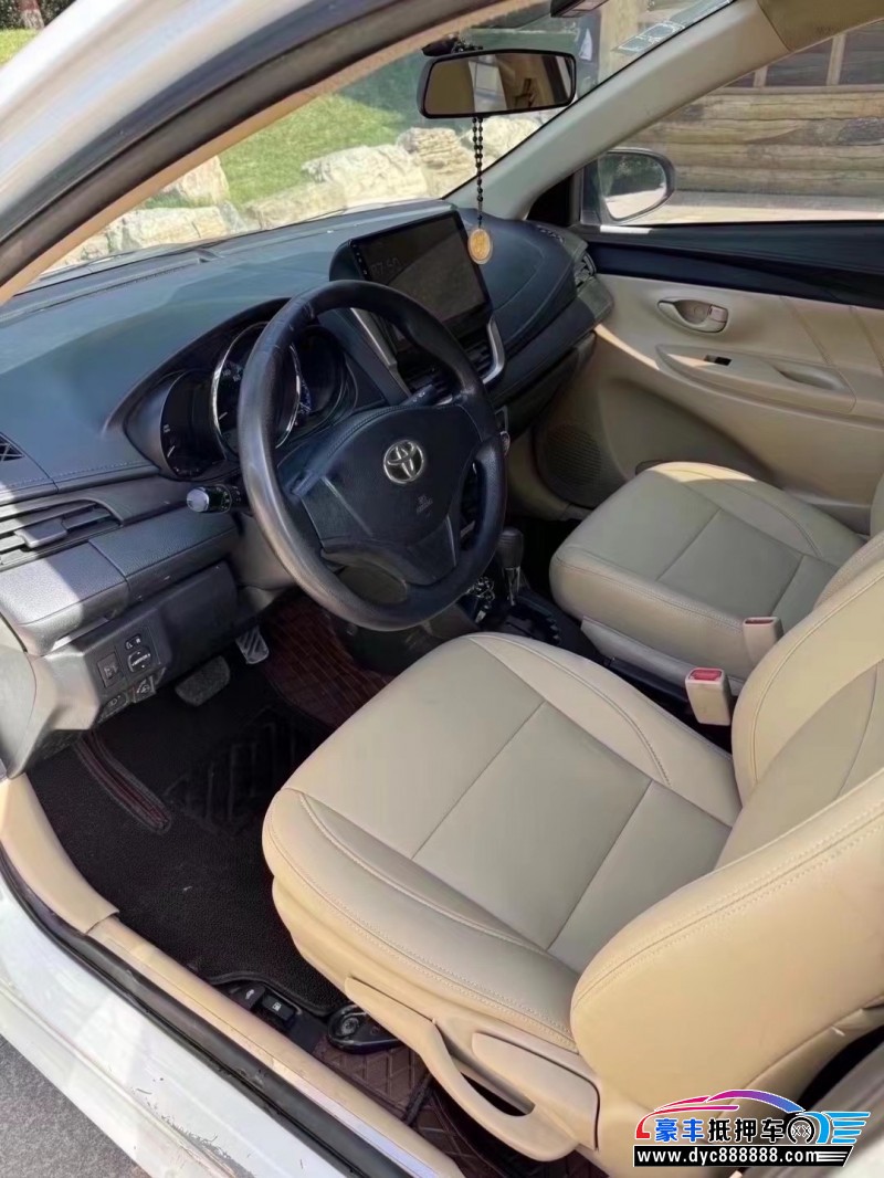 19年丰田YARiS L 致享轿车抵押车出售