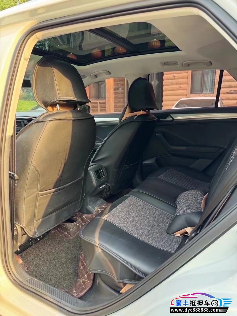 18年大众探歌轿车抵押车出售