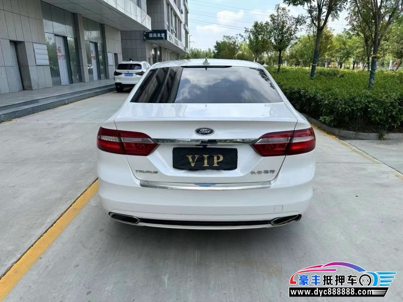 17年福特金牛座轿车抵押车出售